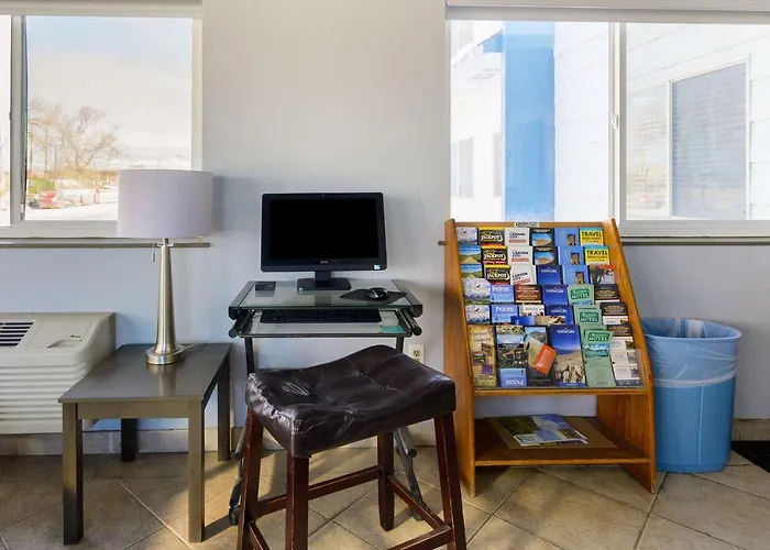 Rest Inn Suites Motel