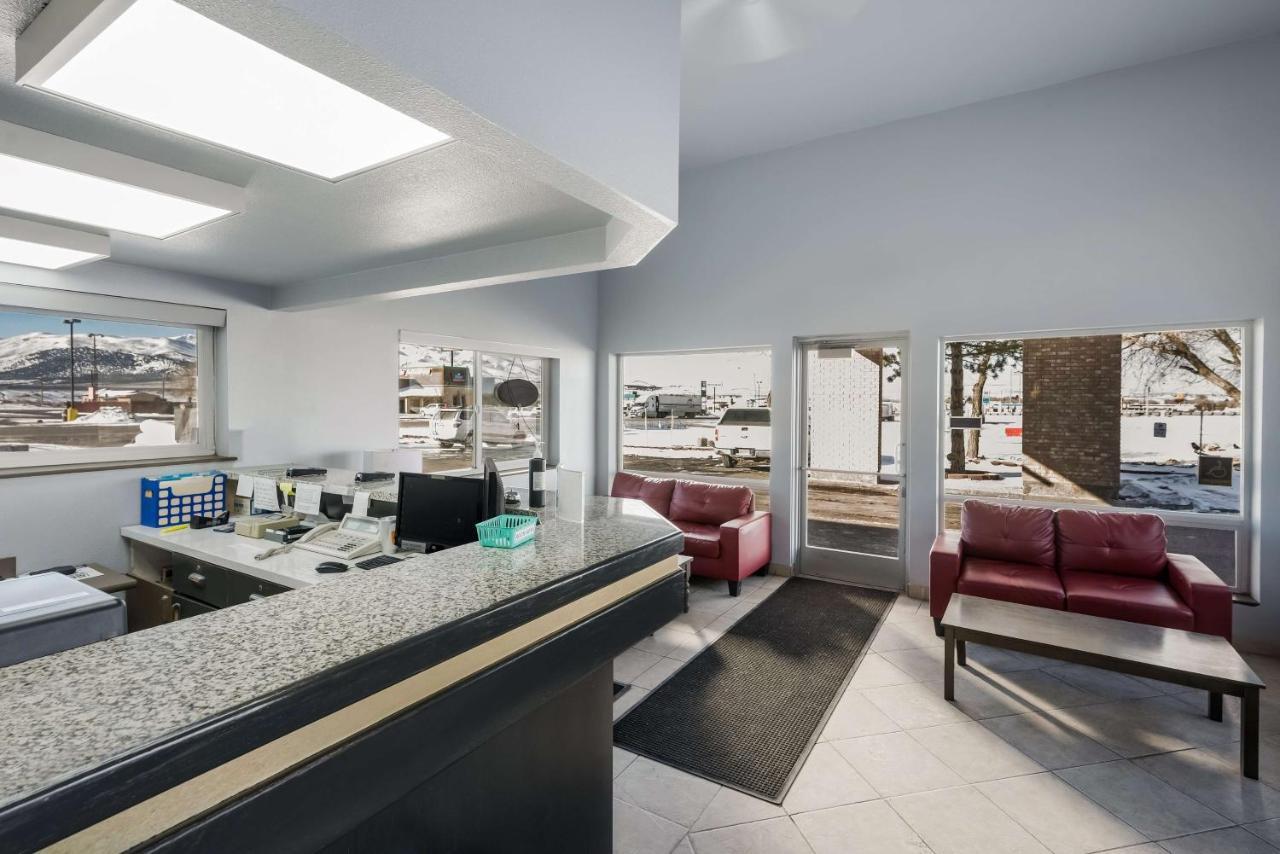 Hotel Surestay By Western Wells