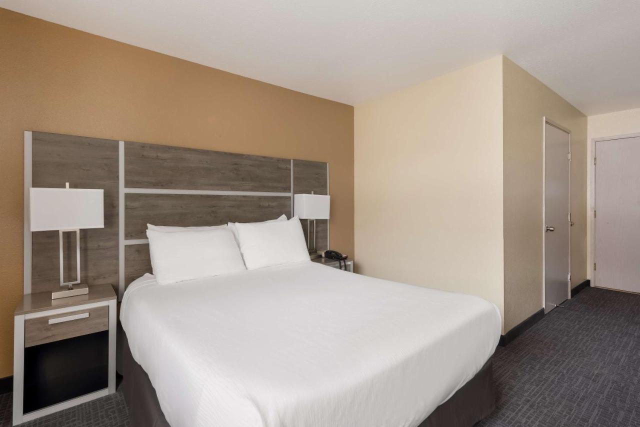 Hotel Surestay By Western